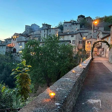 Appartamento Storico A Valle San Martino Di Spoleto Eksteriør billede