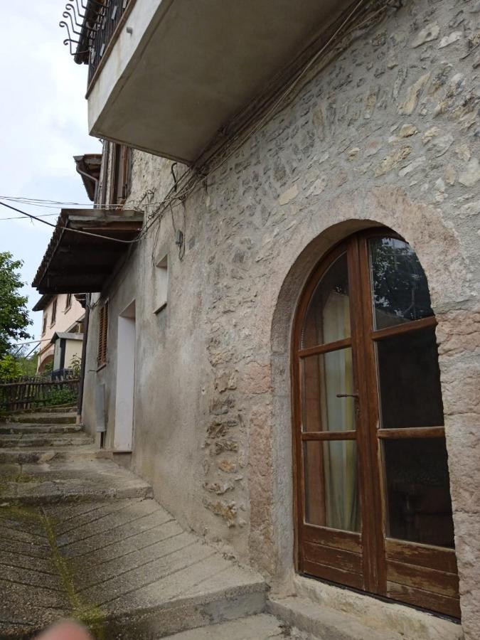 Appartamento Storico A Valle San Martino Di Spoleto Eksteriør billede