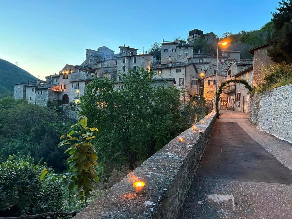 Appartamento Storico A Valle San Martino Di Spoleto Eksteriør billede