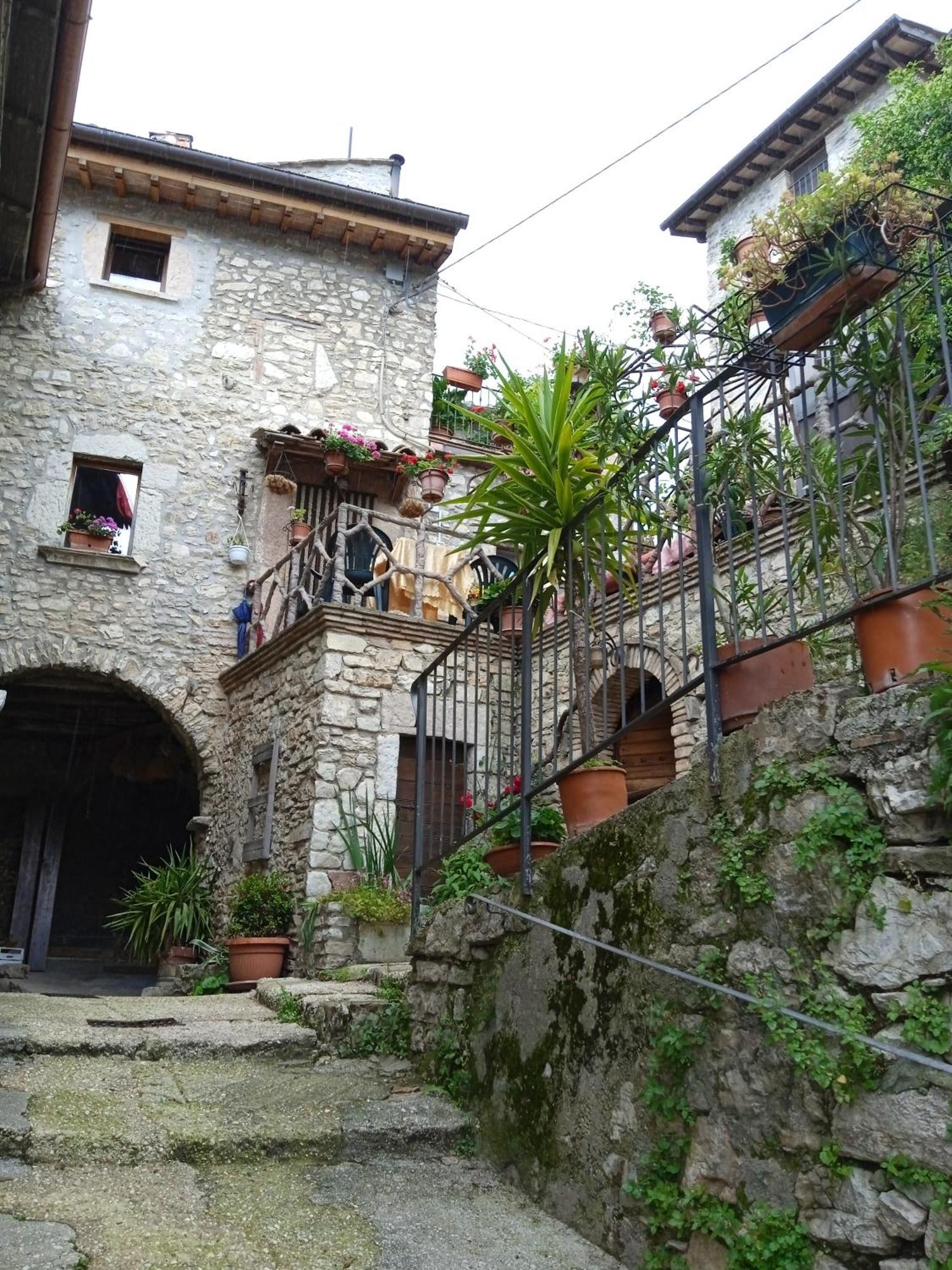 Appartamento Storico A Valle San Martino Di Spoleto Eksteriør billede